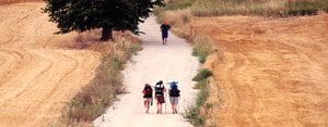 hikersonpath_300