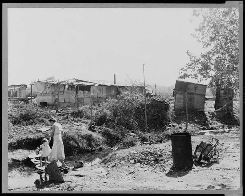 Lange Squatter Camp Lg